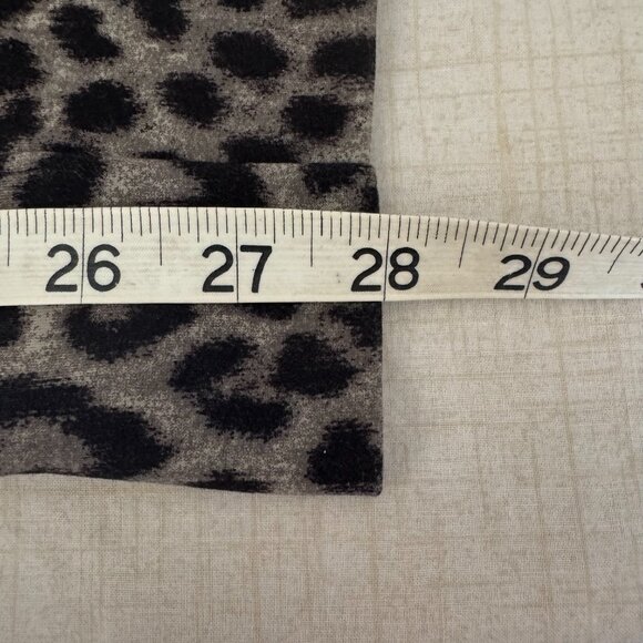 Leopard Print Skinny ANKLE pant - CAbi #3393 - Size 6 - Picture 6 of 10